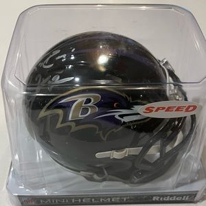 RAY LEWIS SIGNED BALTIMORE RAVENS MINI HELMET INSCRIBED “RAY RAY” BECKETT